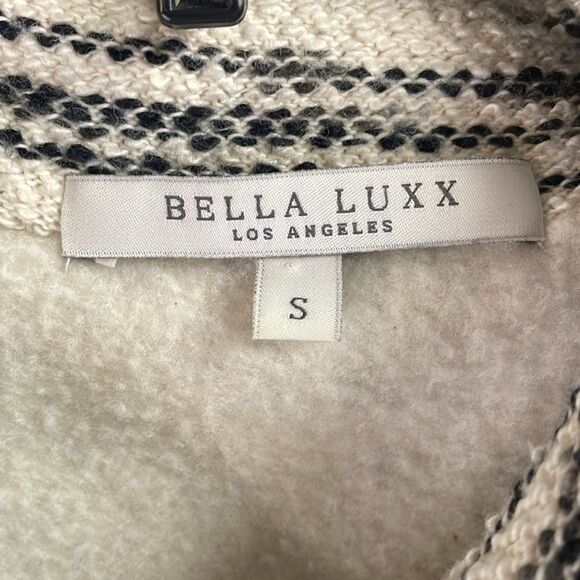 BELLA LUXX Longline Zip Tunic Jacket Size Small White Black Textured Knit Fleece - Picture 4 of 8